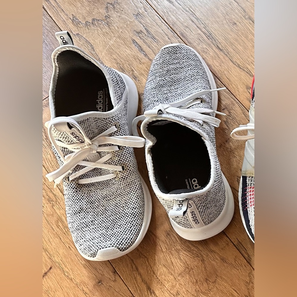 Adidas women’s size 9